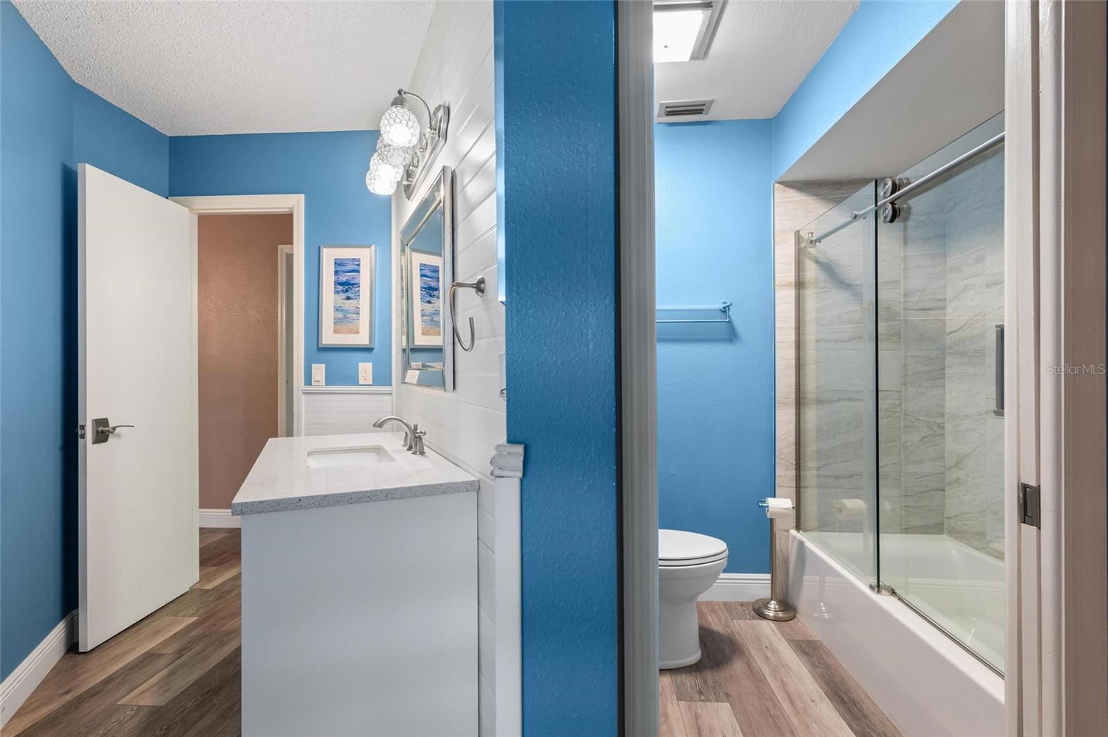 ENISWOOD UNIT II A - Residential