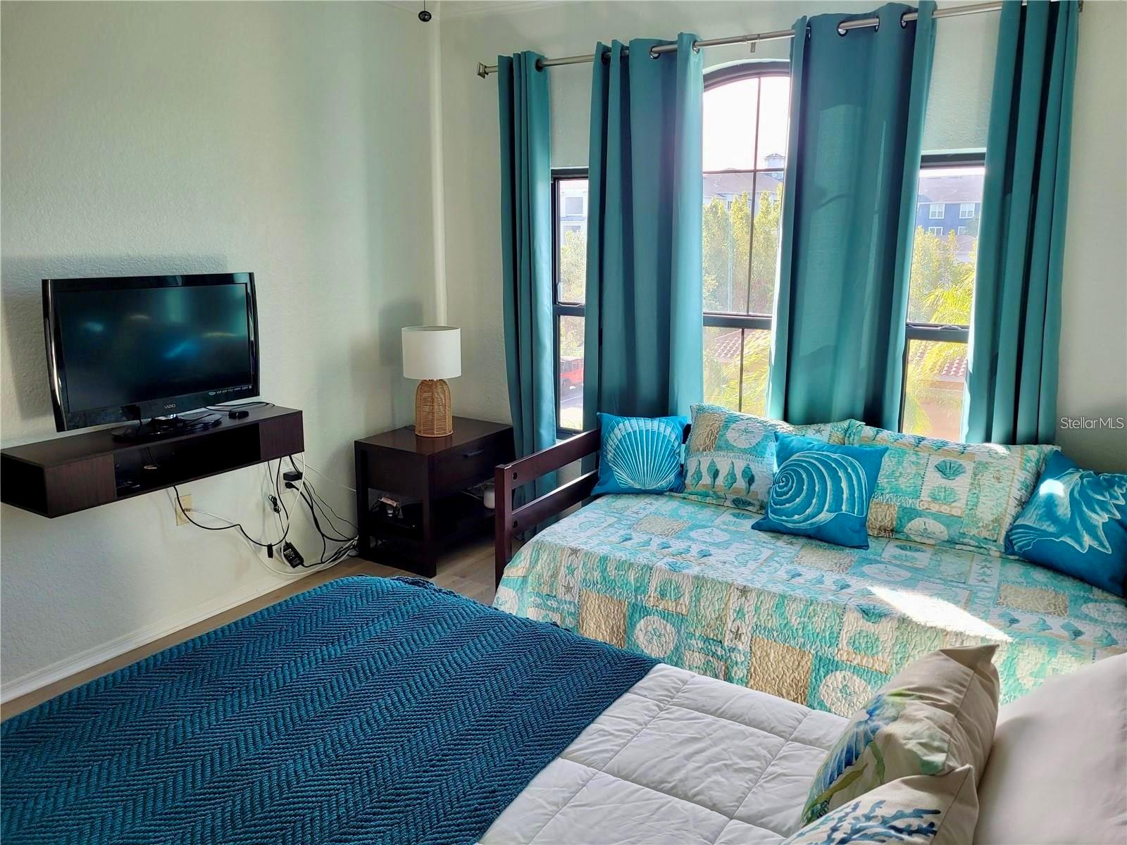 GRAND BELLAGIO AT BAYWATCH CONDO THE - Residential