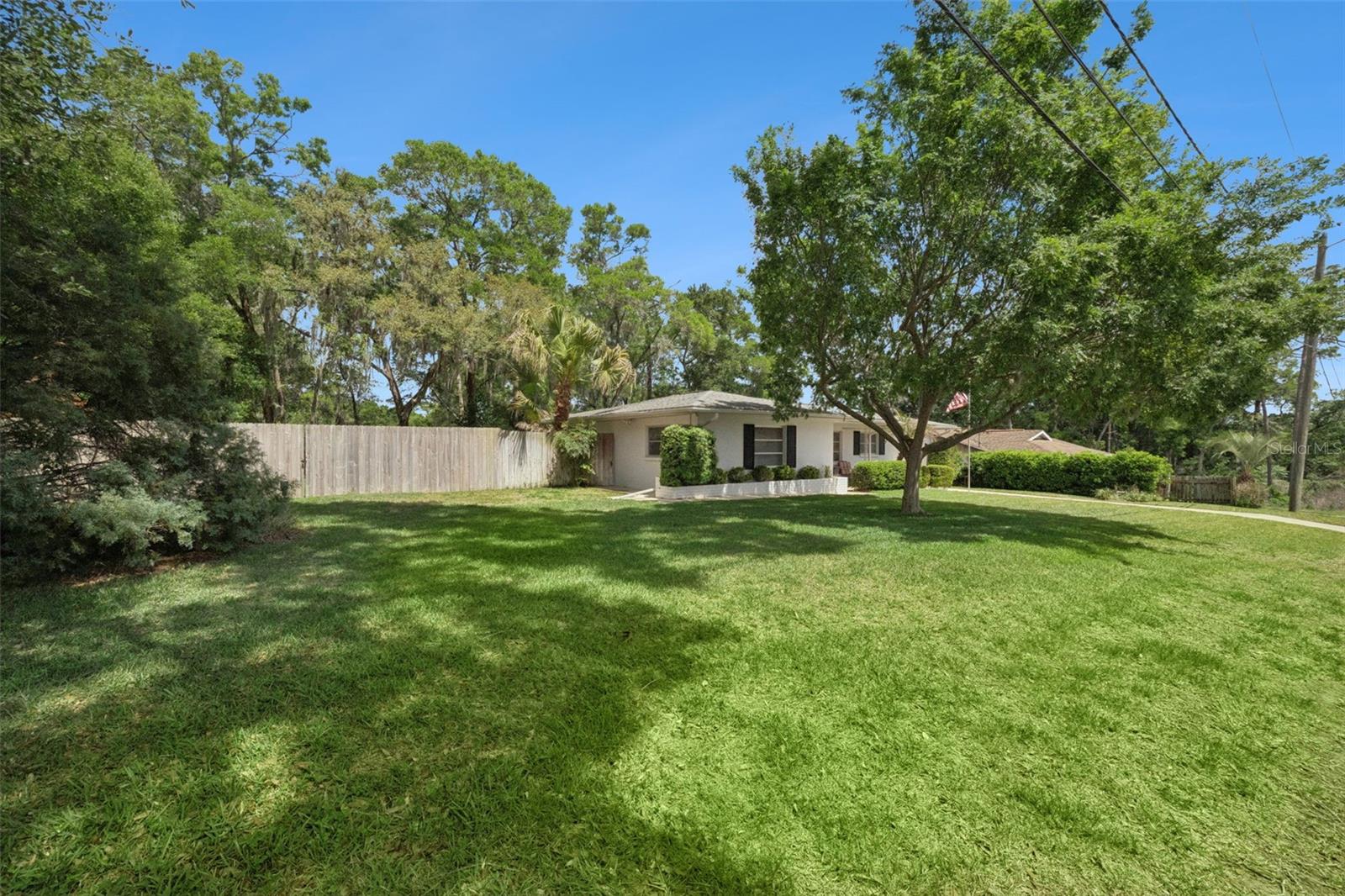 INVERNESS HIGHLANDS SOUTH - Residential