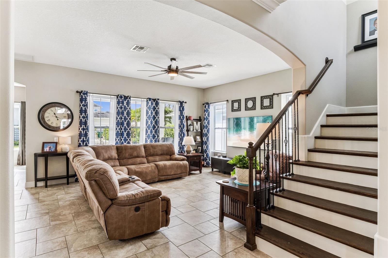 OAKLAND PARK - Residential