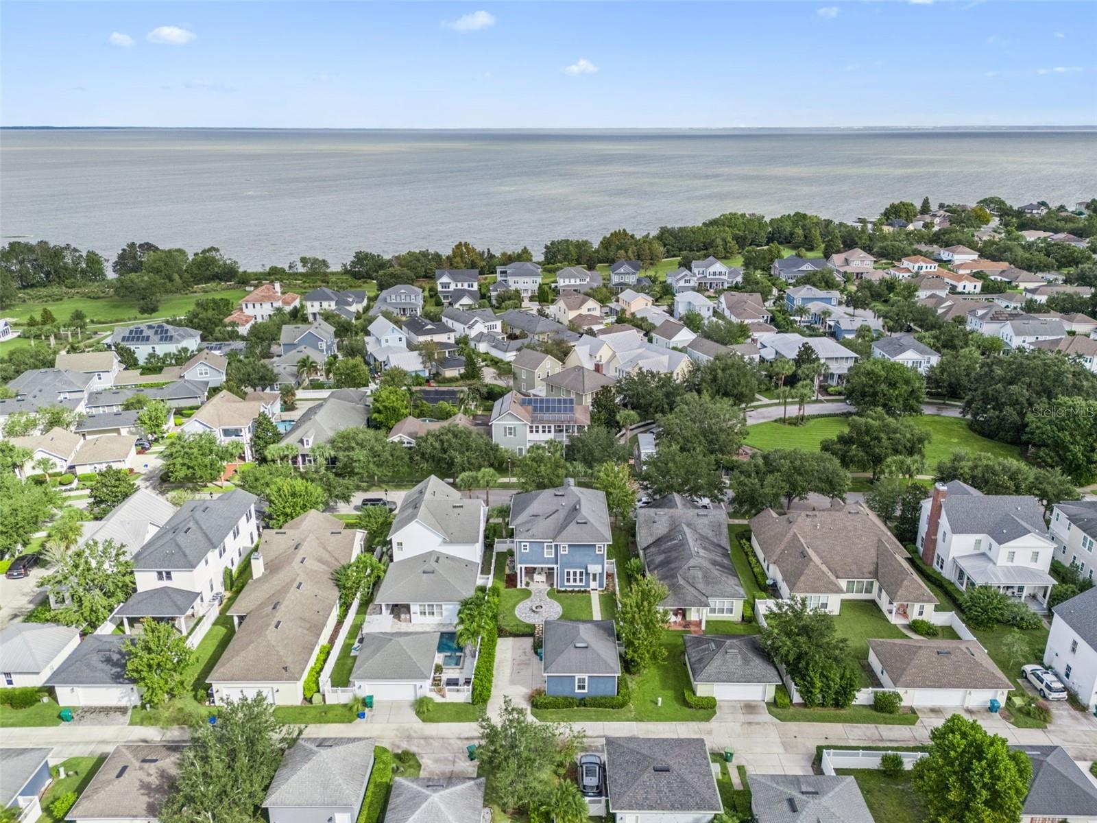 OAKLAND PARK - Residential