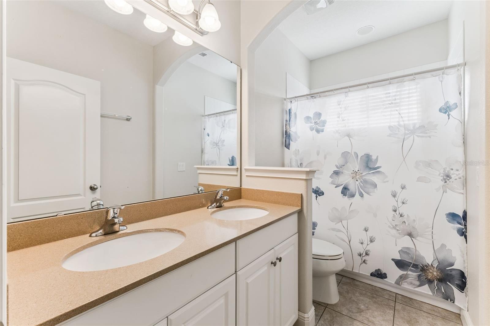 OAKLAND PARK - Residential