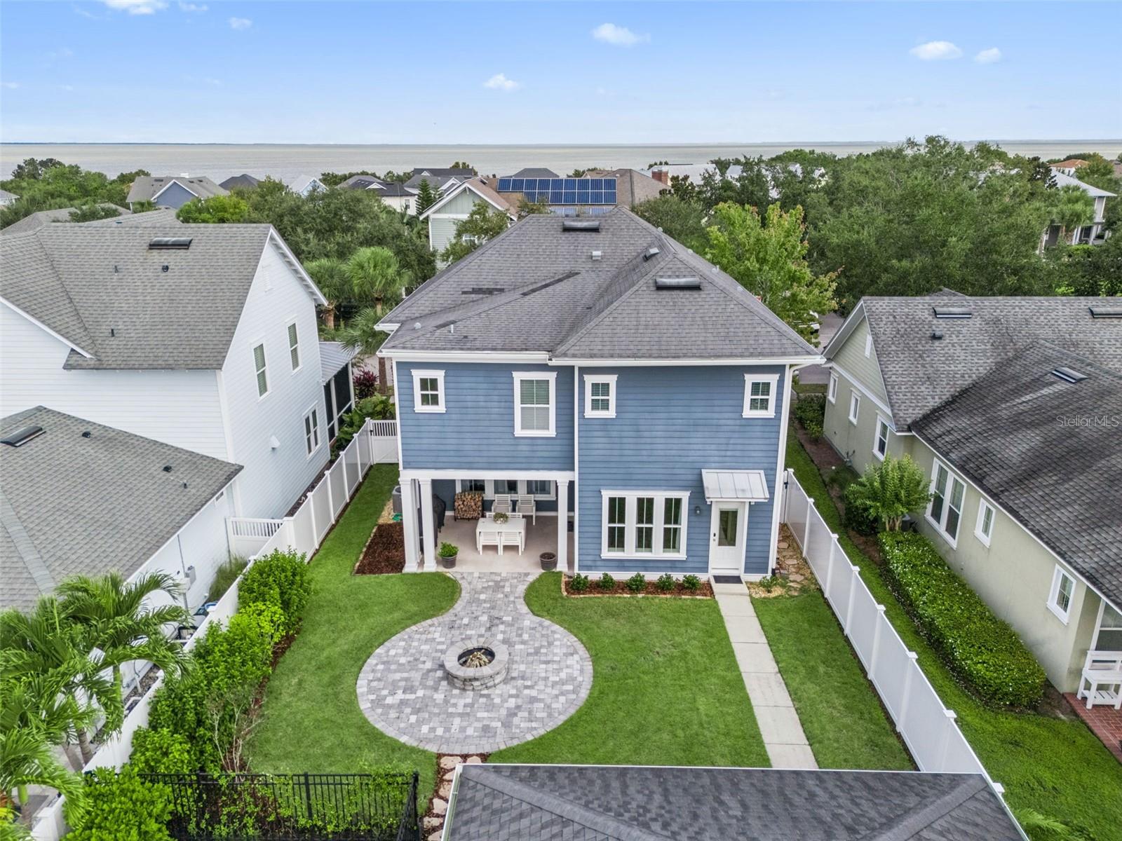 OAKLAND PARK - Residential