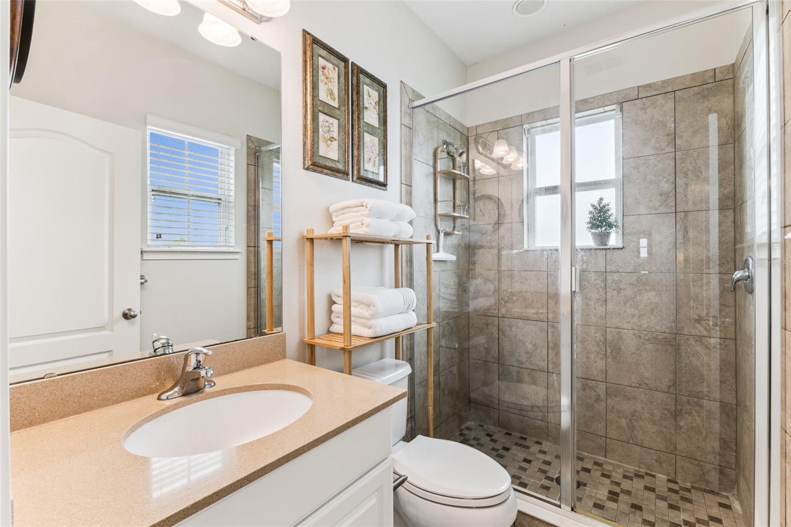 OAKLAND PARK - Residential