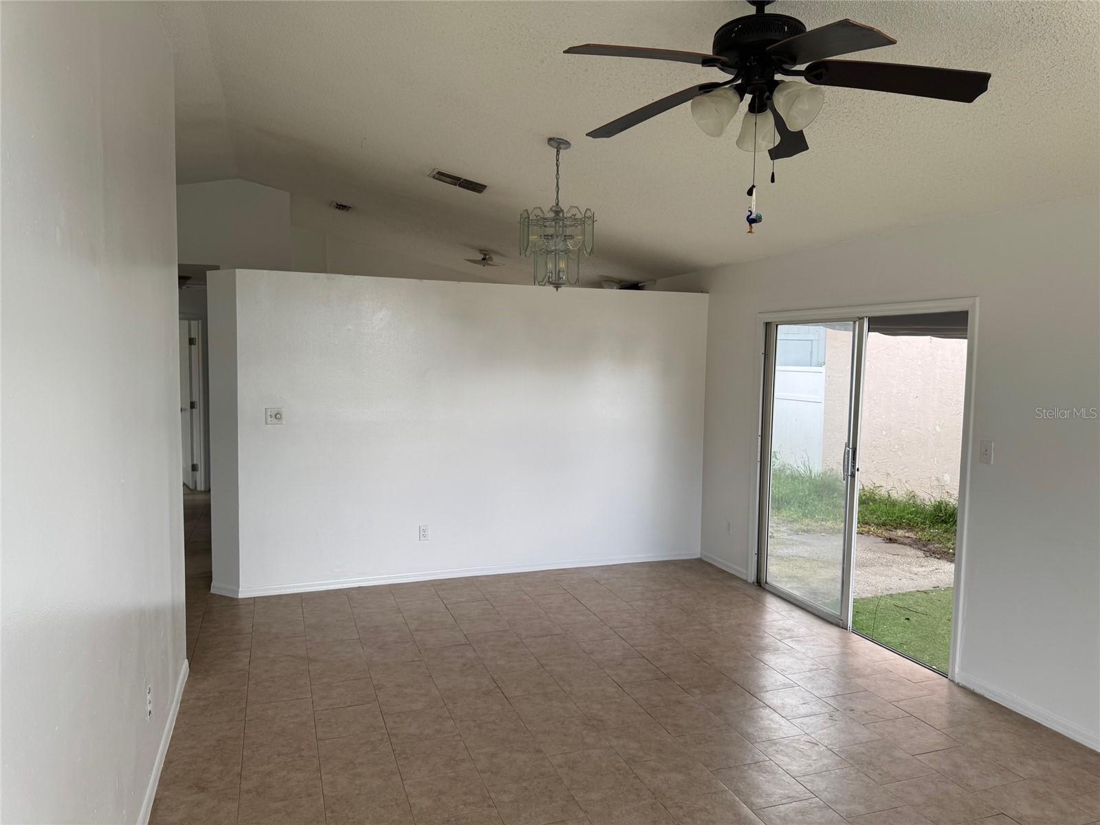 DEERSONG - Residential