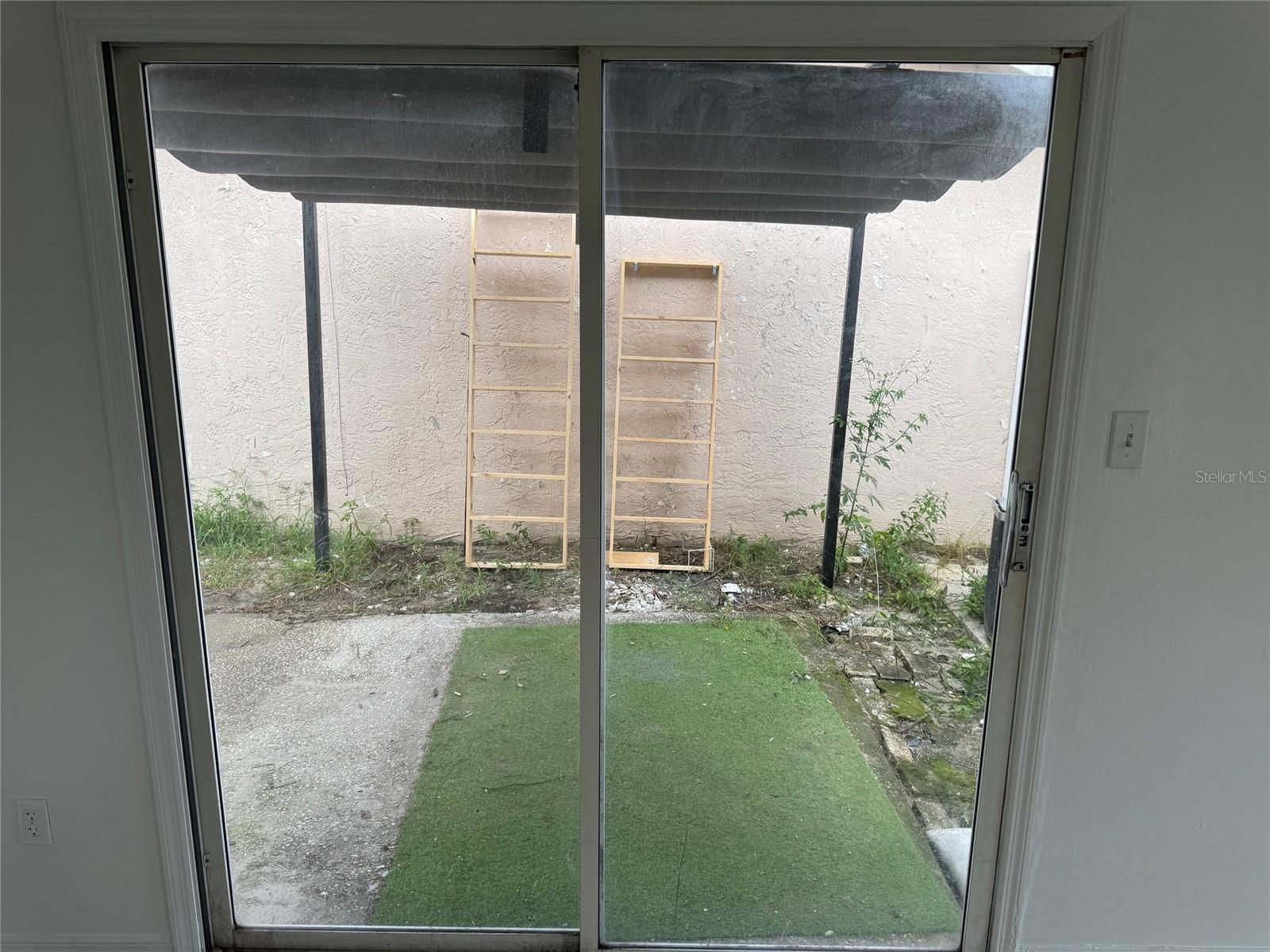 DEERSONG - Residential