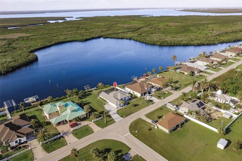 A home in PORT CHARLOTTE