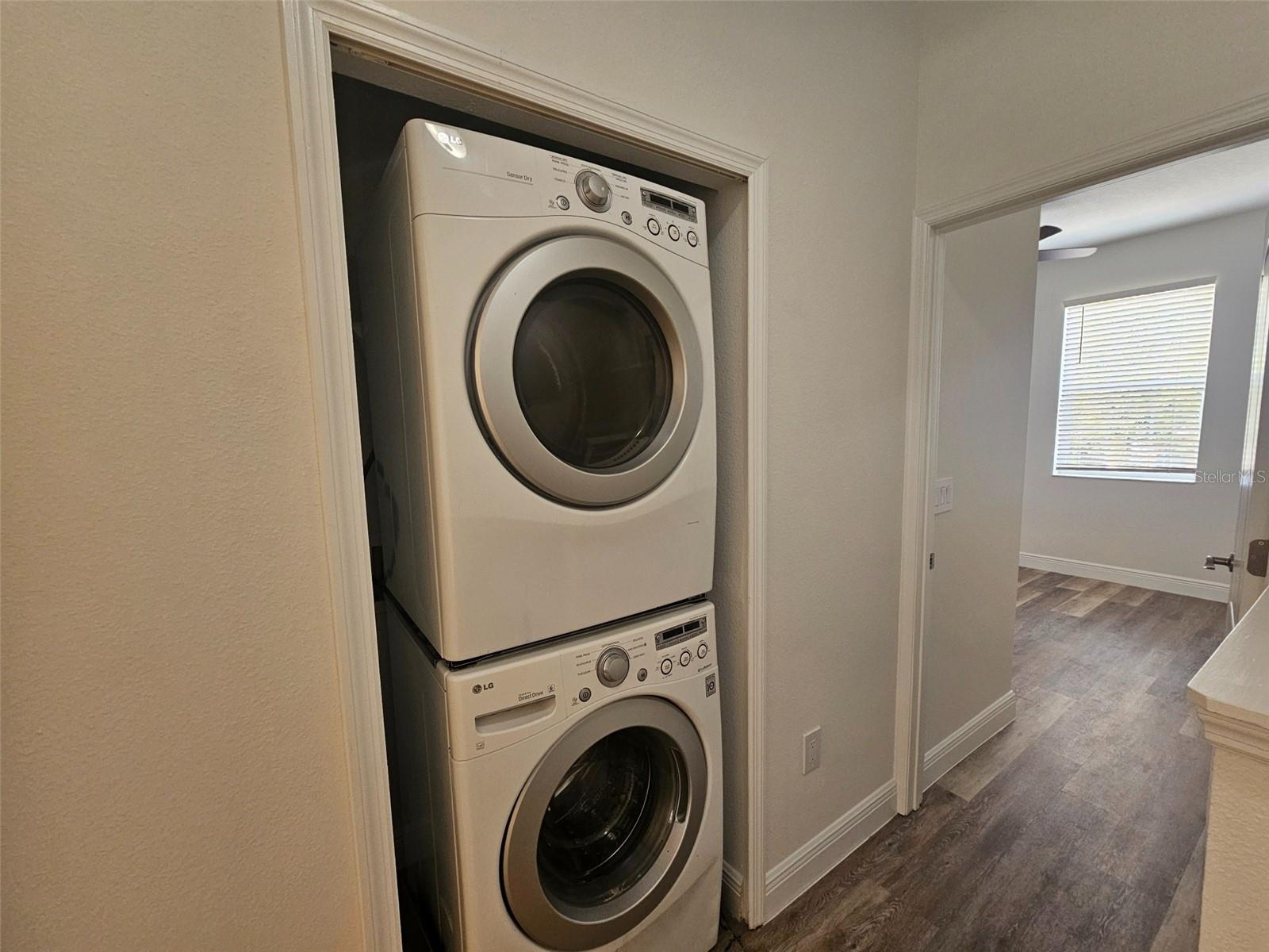 TOWNS LEGACY PARK - Residential Lease