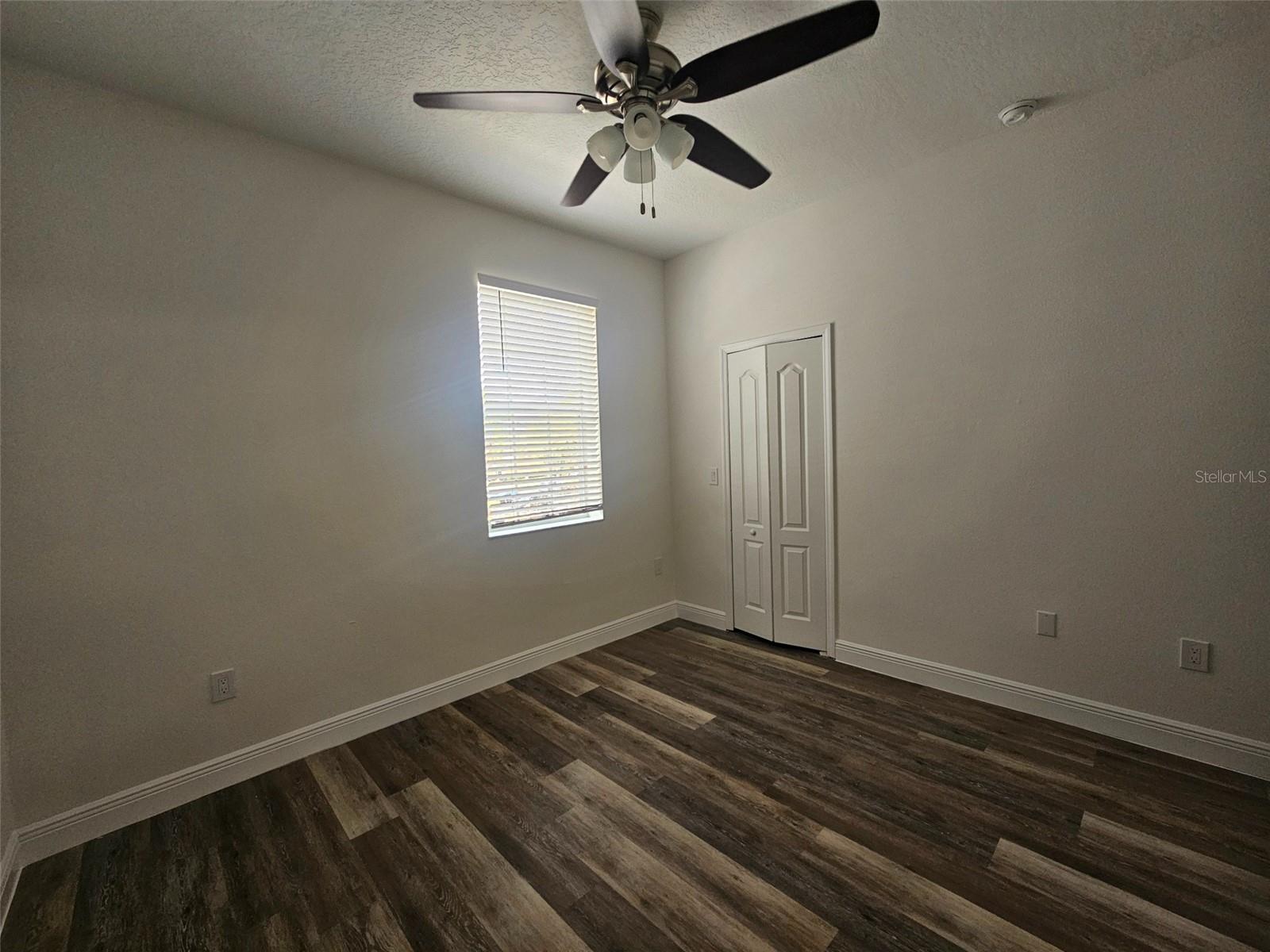 TOWNS LEGACY PARK - Residential Lease