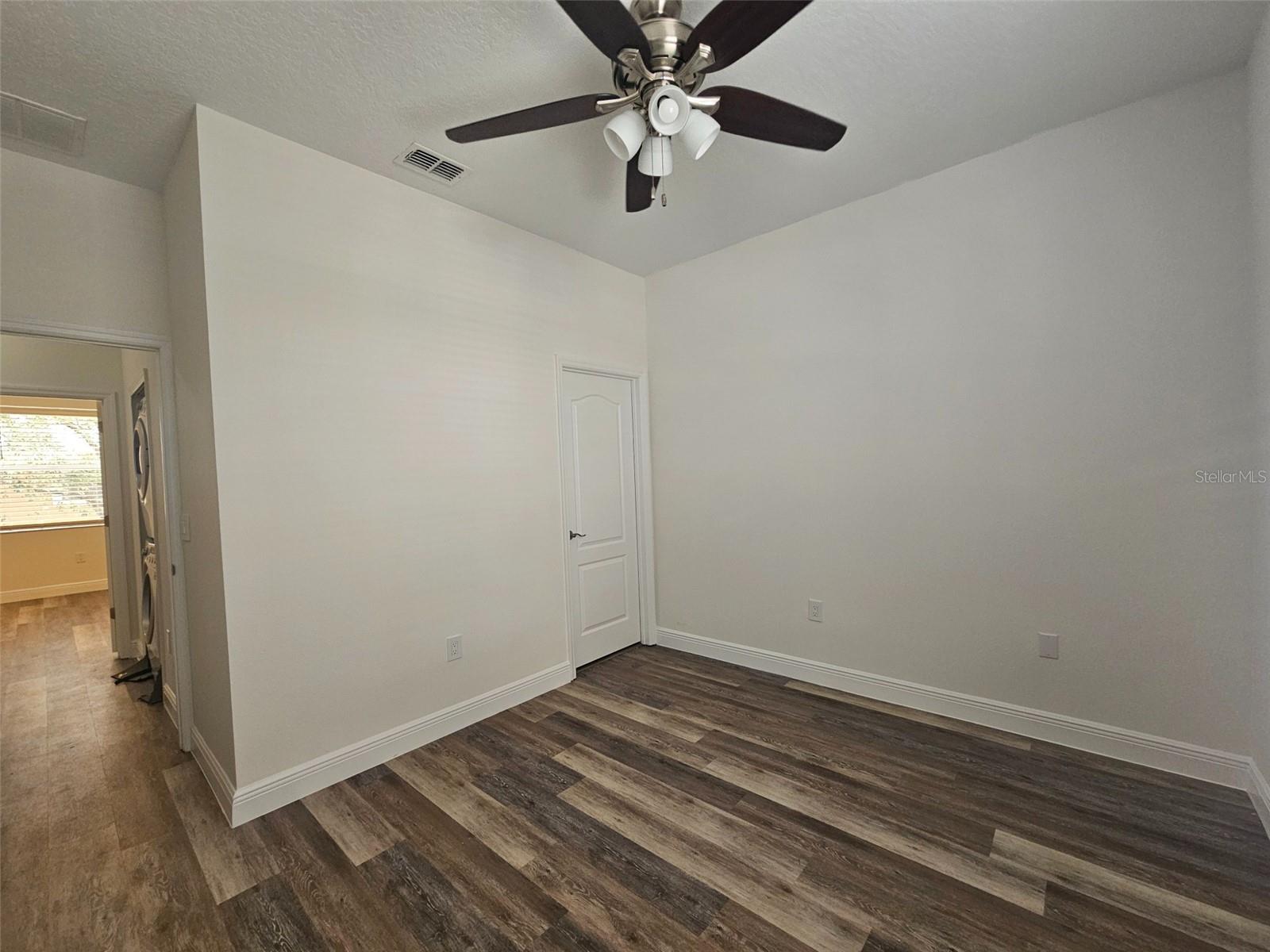 TOWNS LEGACY PARK - Residential Lease