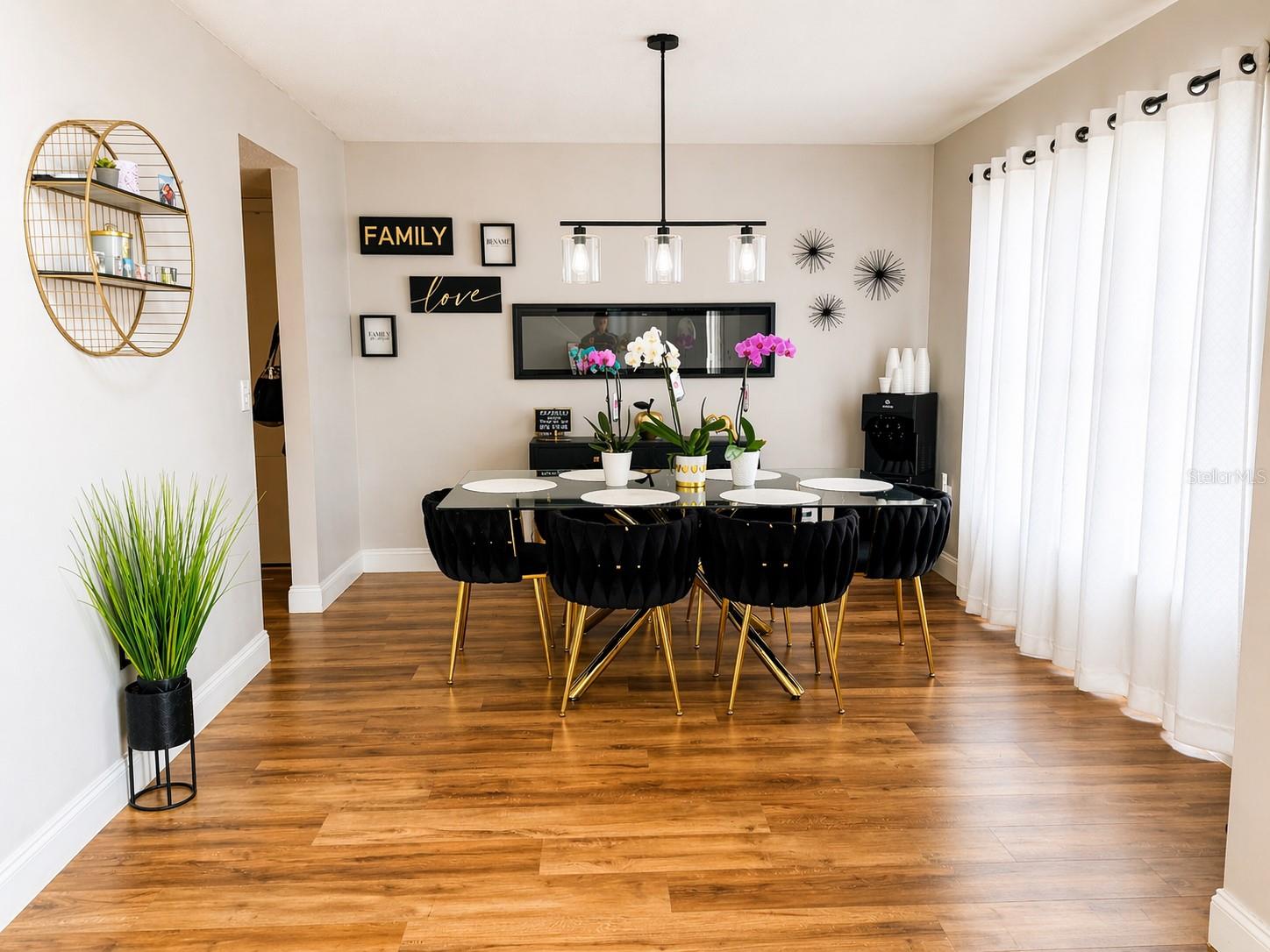 SPRING HILL - Residential