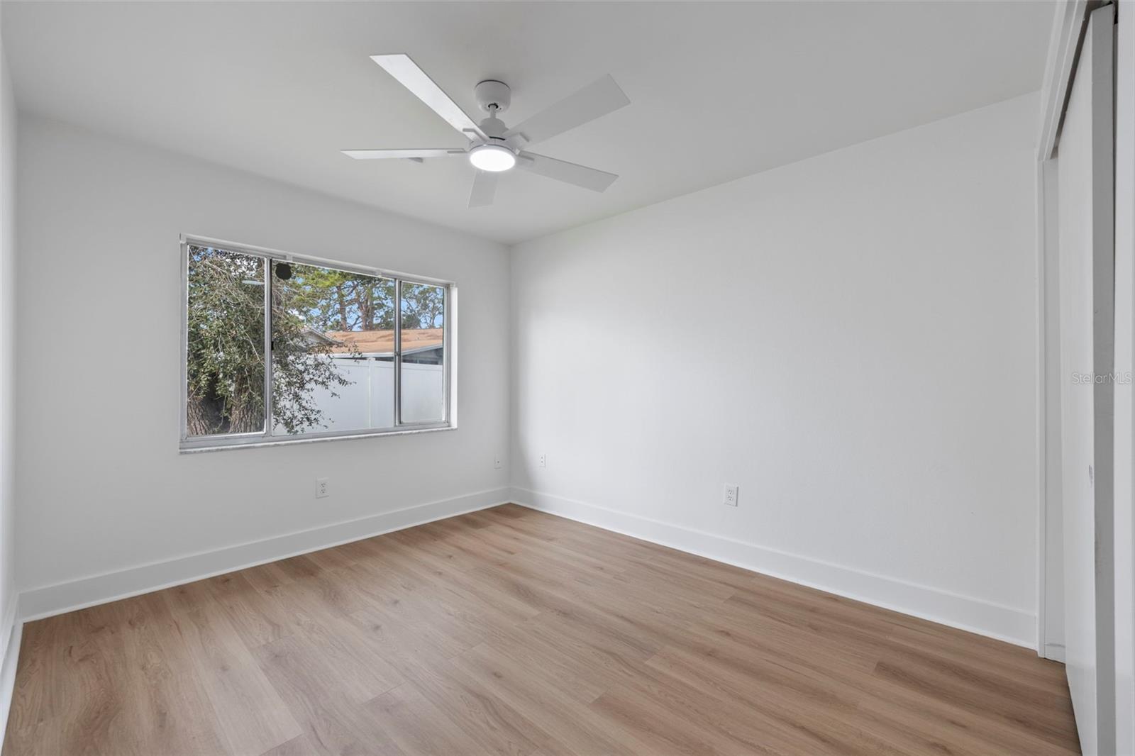 PINEBROOK ESTATES - Residential