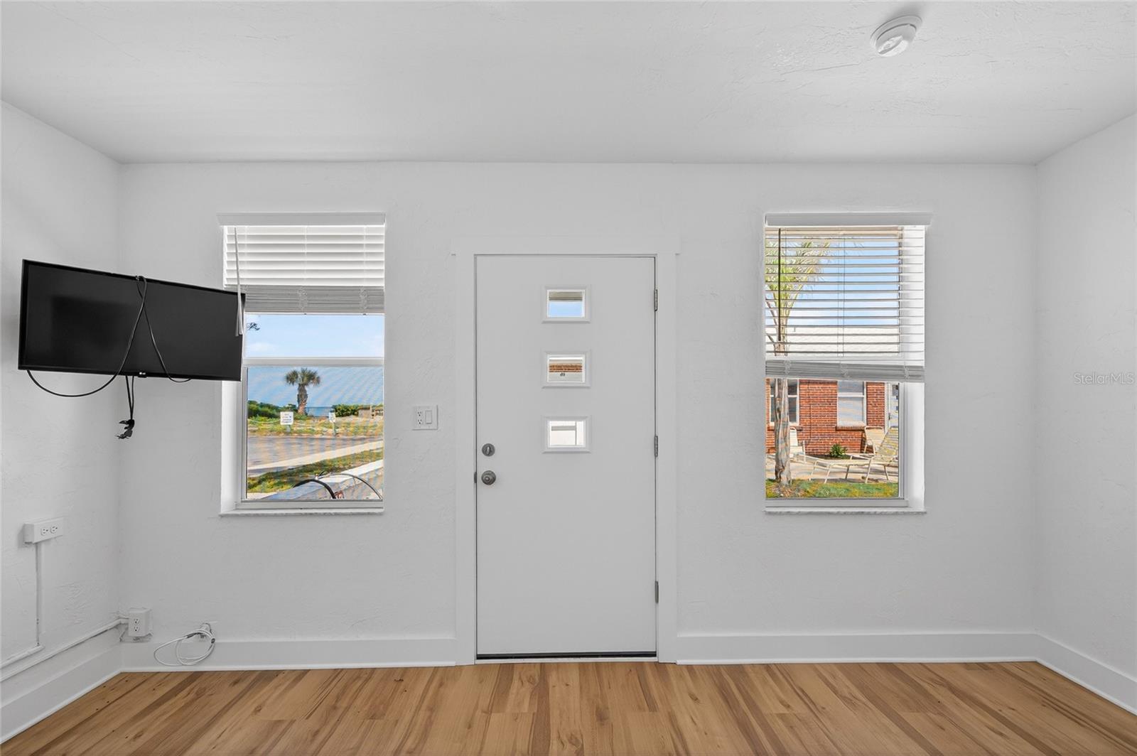 908 VILLAS DRIVE 31