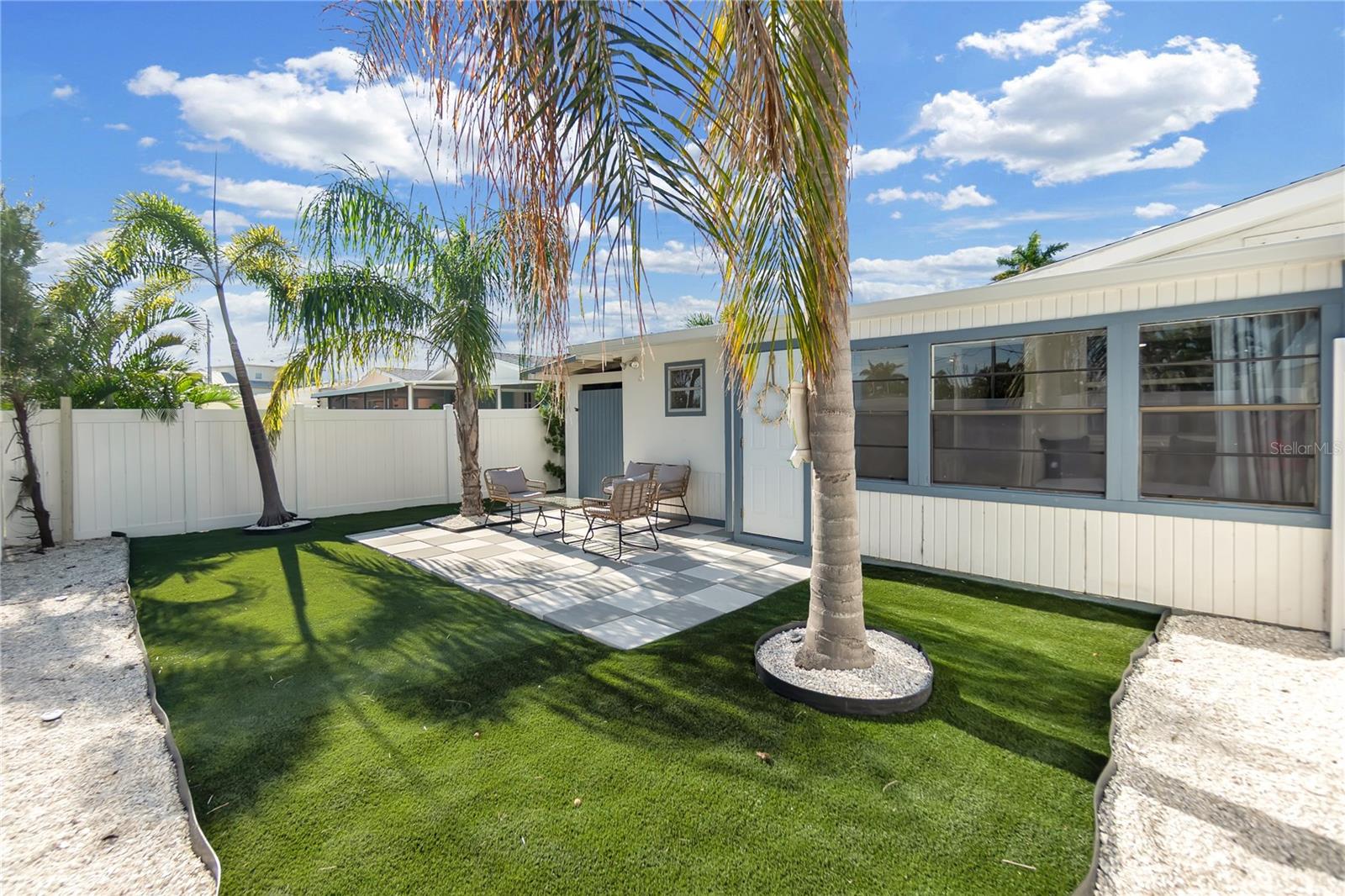 SEASIDE GARDENS - Residential