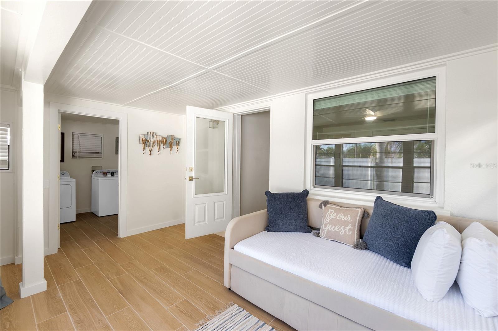 SEASIDE GARDENS - Residential