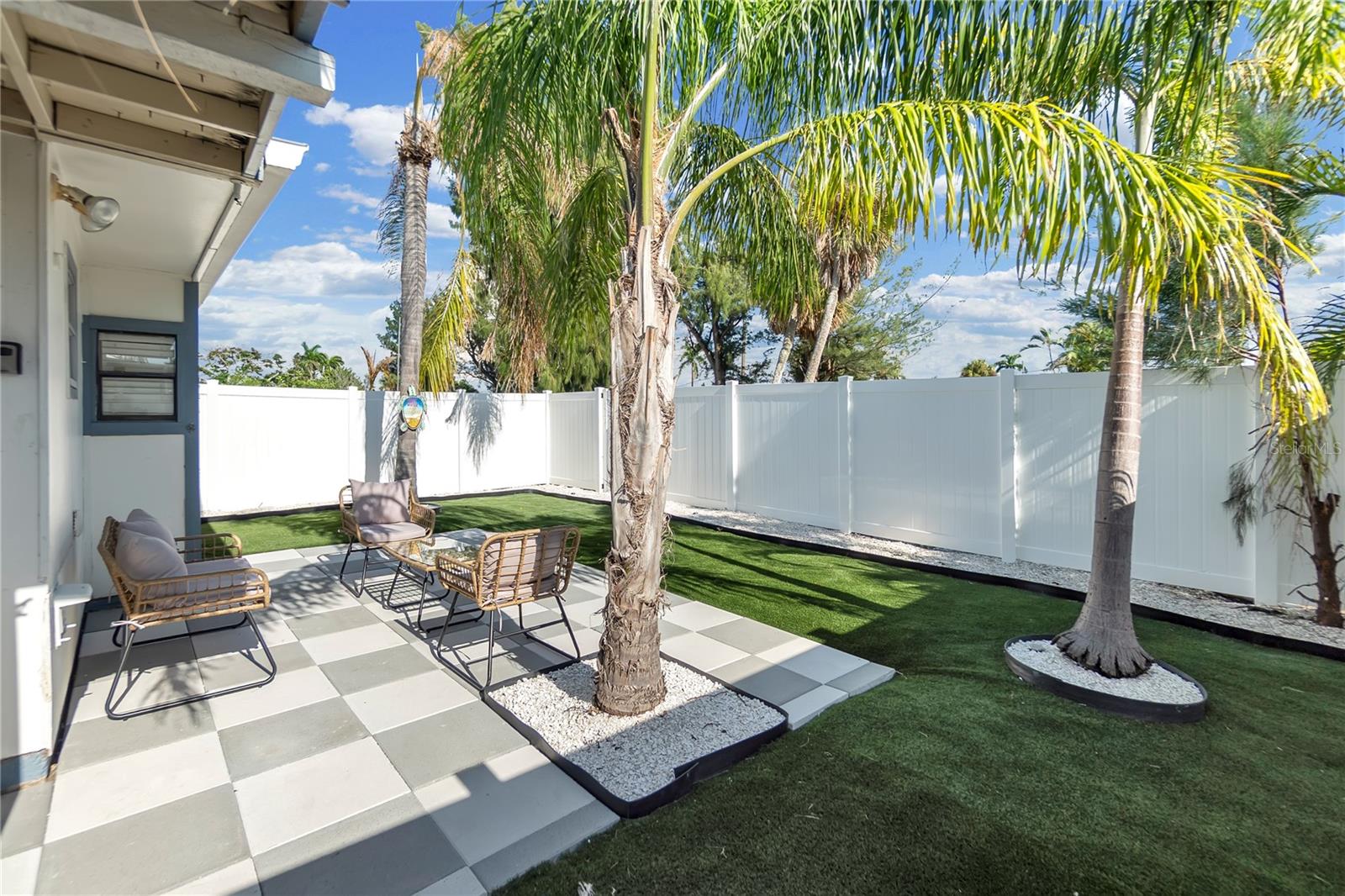 SEASIDE GARDENS - Residential