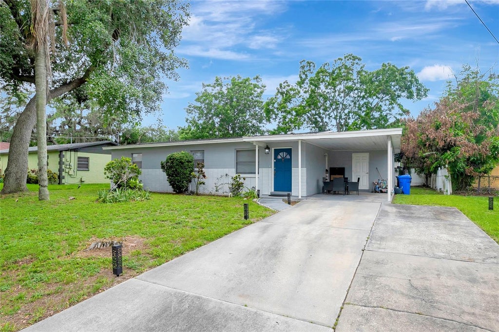 Photo of 6410 N 44th Street, Tampa, FL 33610 (MLS # TB8517244)