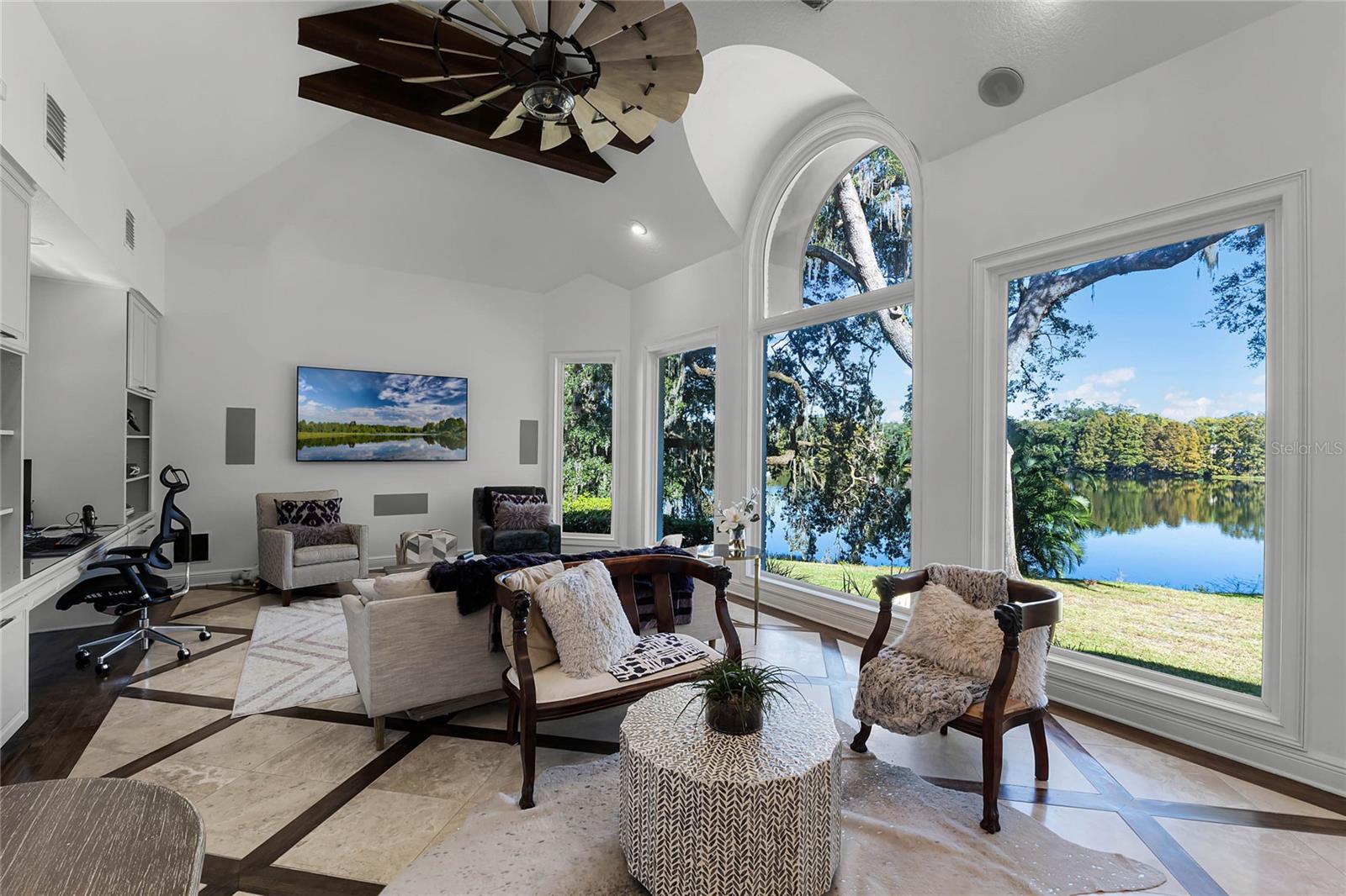 CHEROKEE HILL - Residential