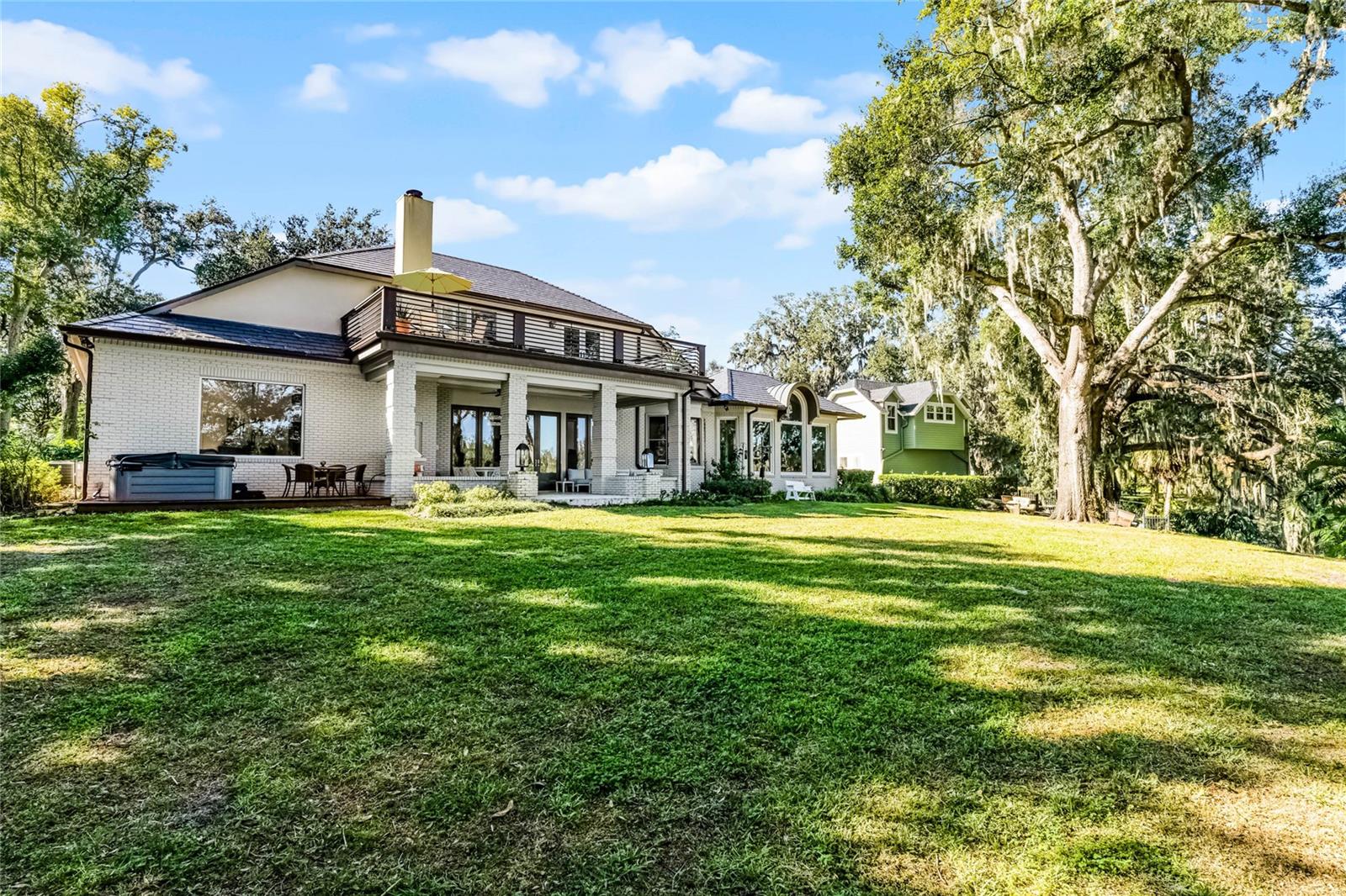 CHEROKEE HILL - Residential