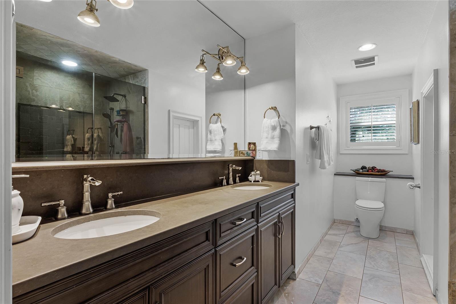 CHEROKEE HILL - Residential