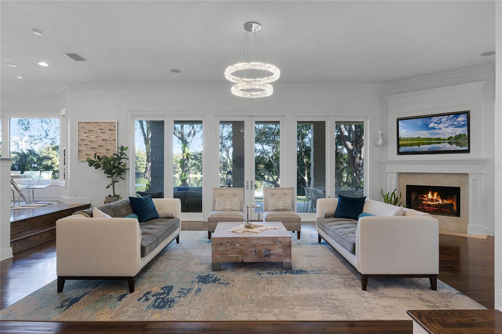 CHEROKEE HILL - Residential