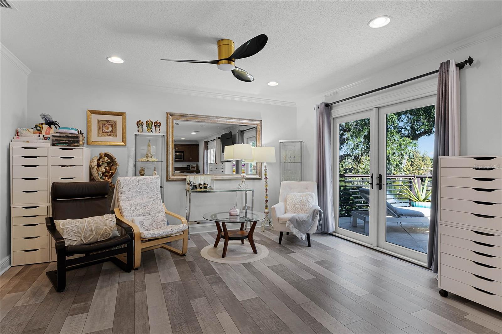 CHEROKEE HILL - Residential