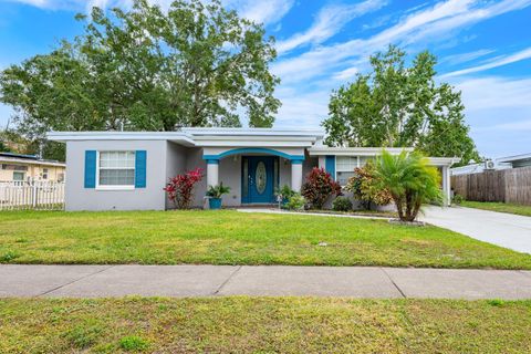 Photo of 6028 Mimosa Drive, Orlando, FL 32807 (MLS # O6367080)