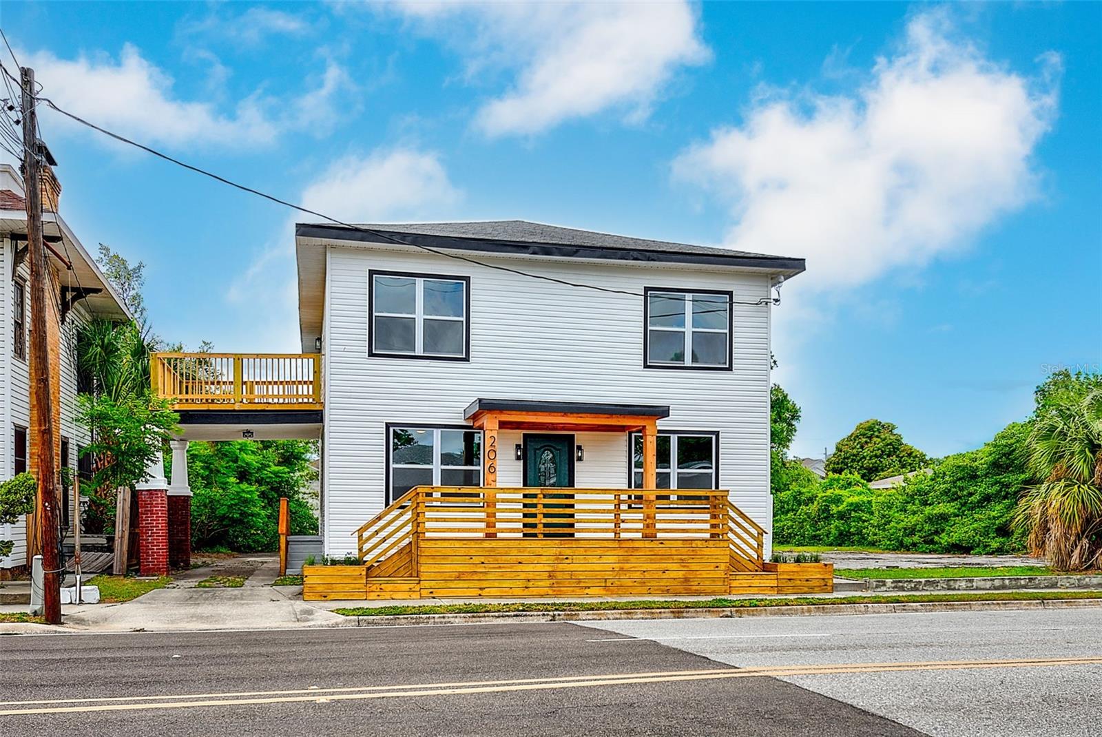 WOOD LYNNE SUB - Residential