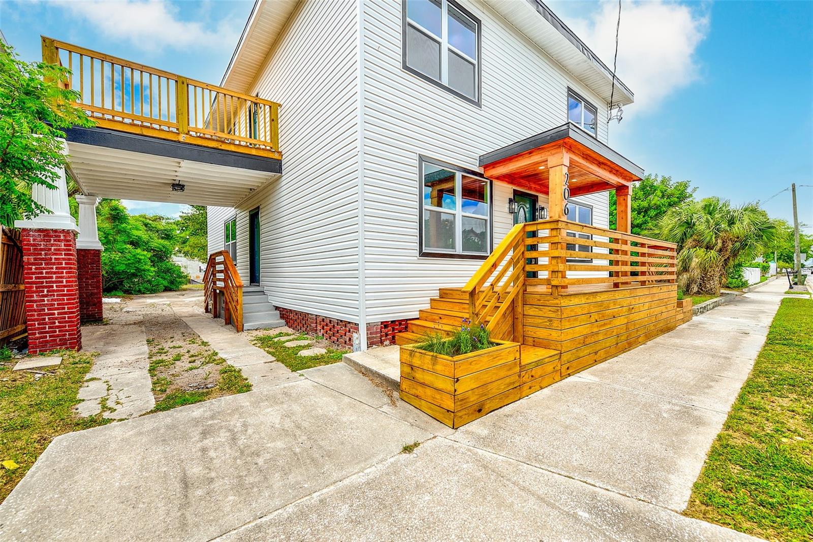 WOOD LYNNE SUB - Residential