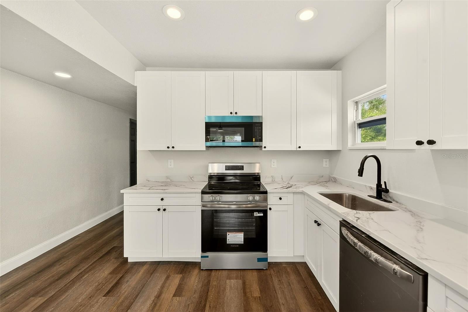 WOOD LYNNE SUB - Residential