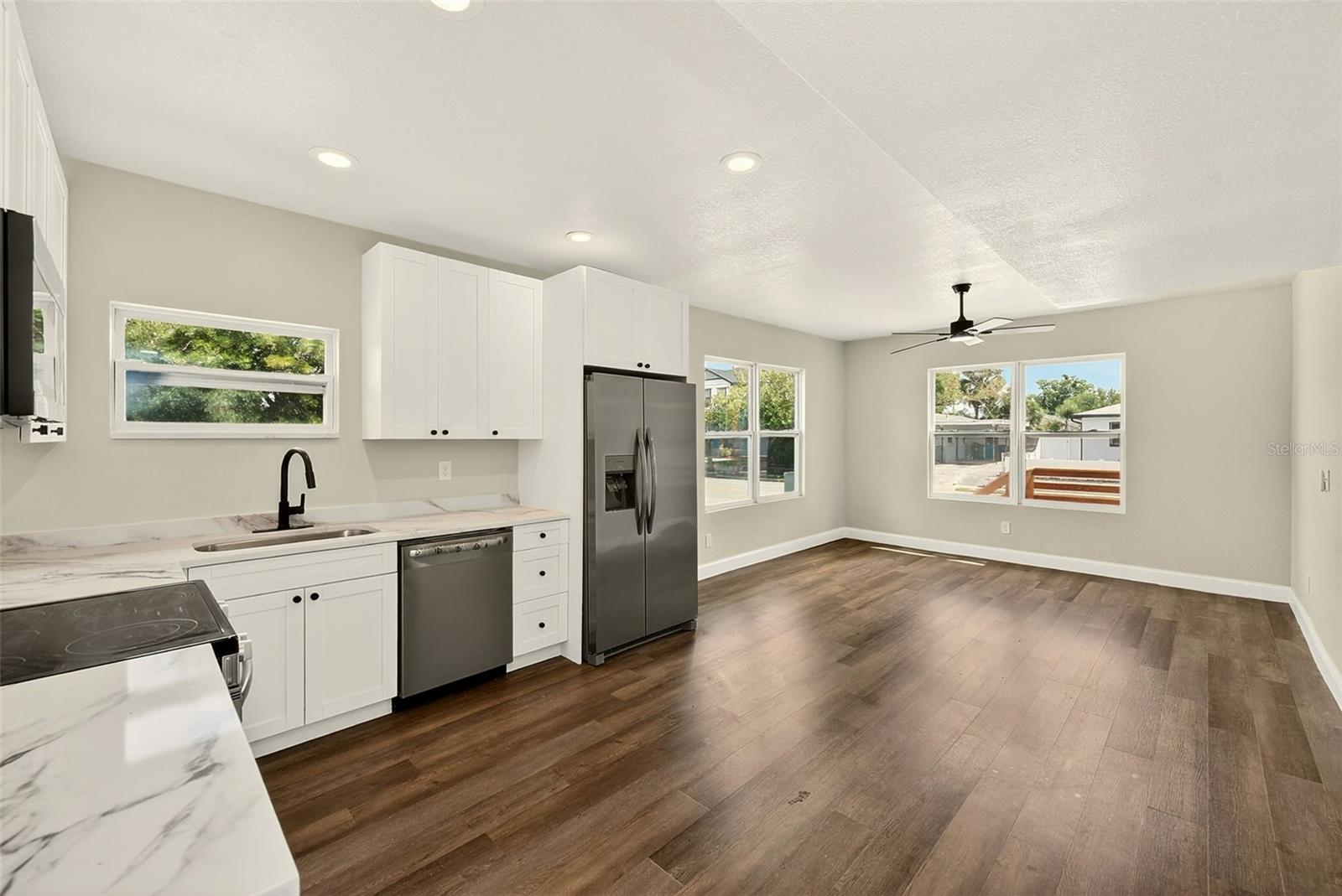 WOOD LYNNE SUB - Residential