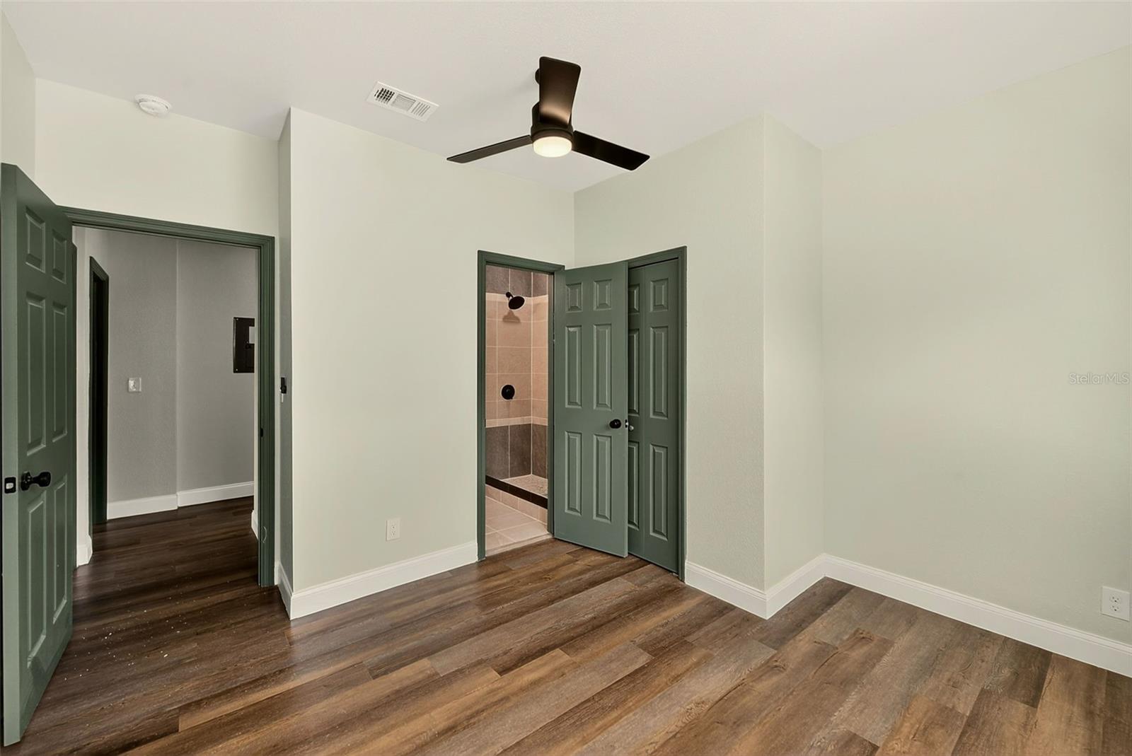 WOOD LYNNE SUB - Residential