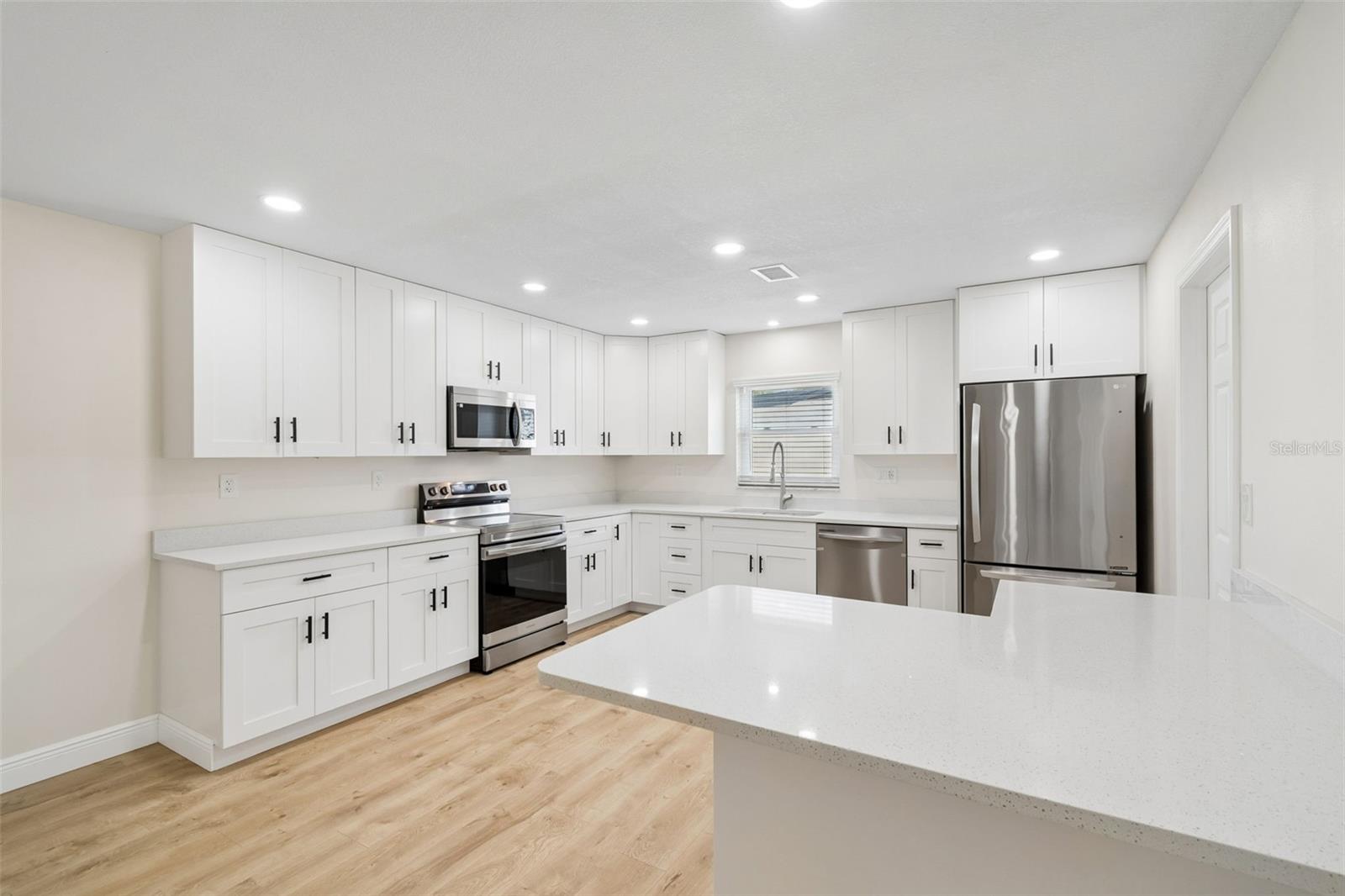 TAMPA SHORES INC 1 UNIT 5 - Residential