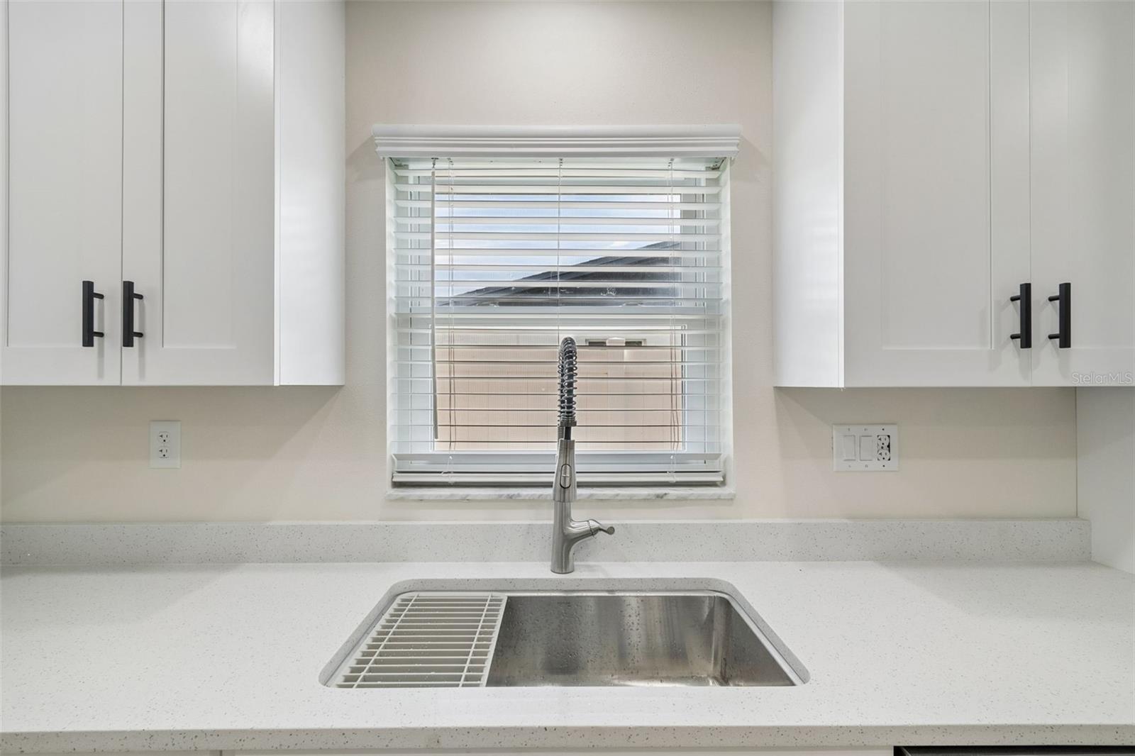 TAMPA SHORES INC 1 UNIT 5 - Residential