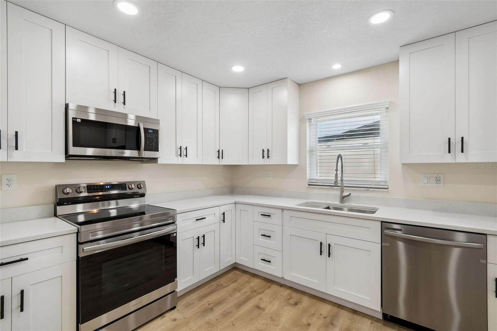 TAMPA SHORES INC 1 UNIT 5 - Residential