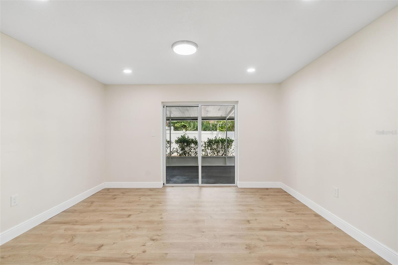 TAMPA SHORES INC 1 UNIT 5 - Residential
