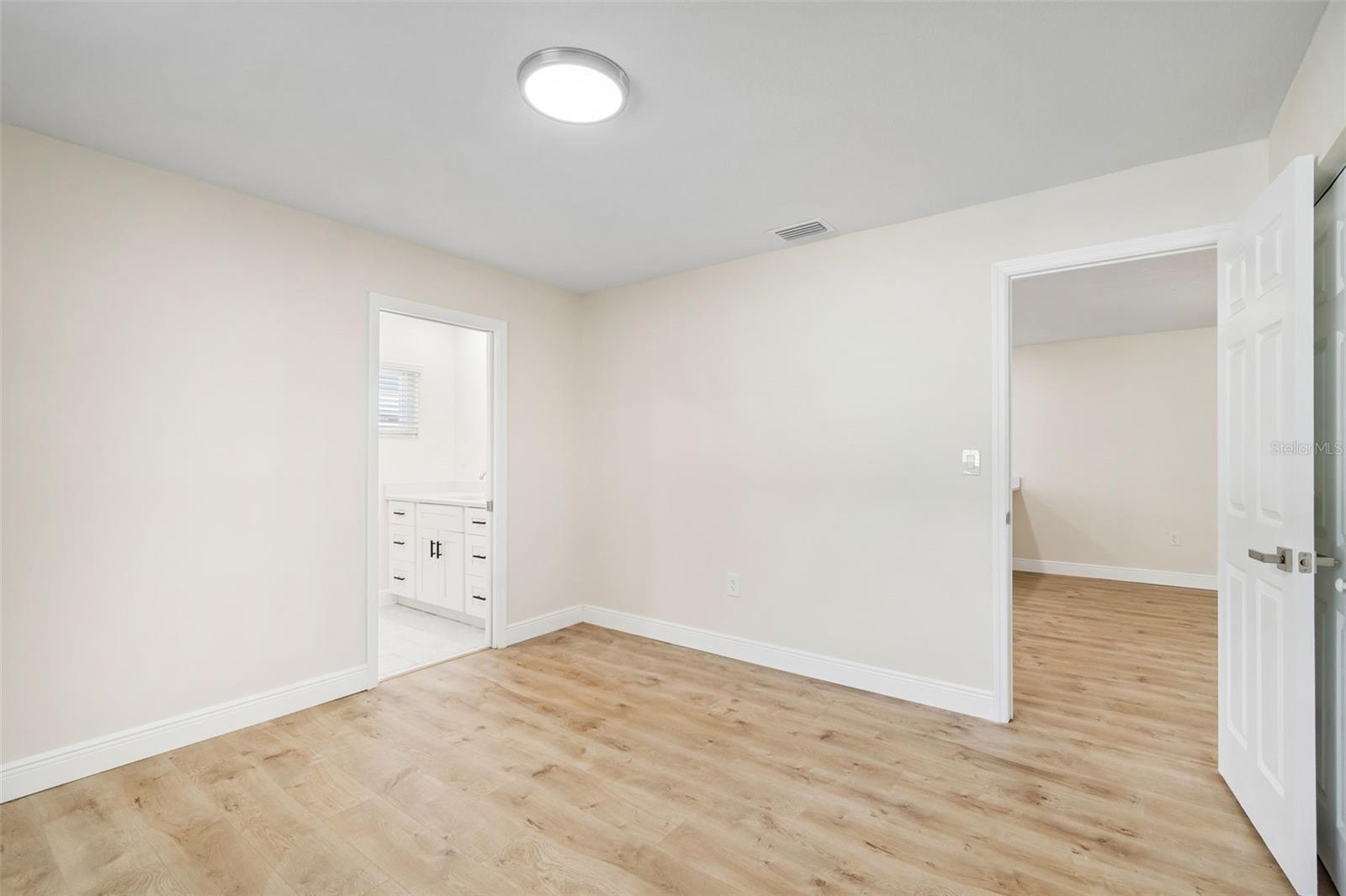 TAMPA SHORES INC 1 UNIT 5 - Residential