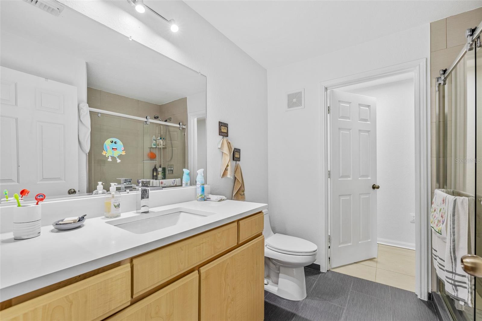 VILLAGGIO LAKES - Residential