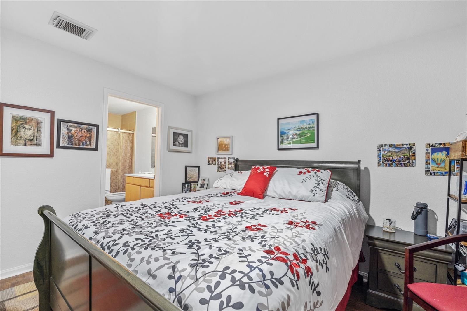 VILLAGGIO LAKES - Residential