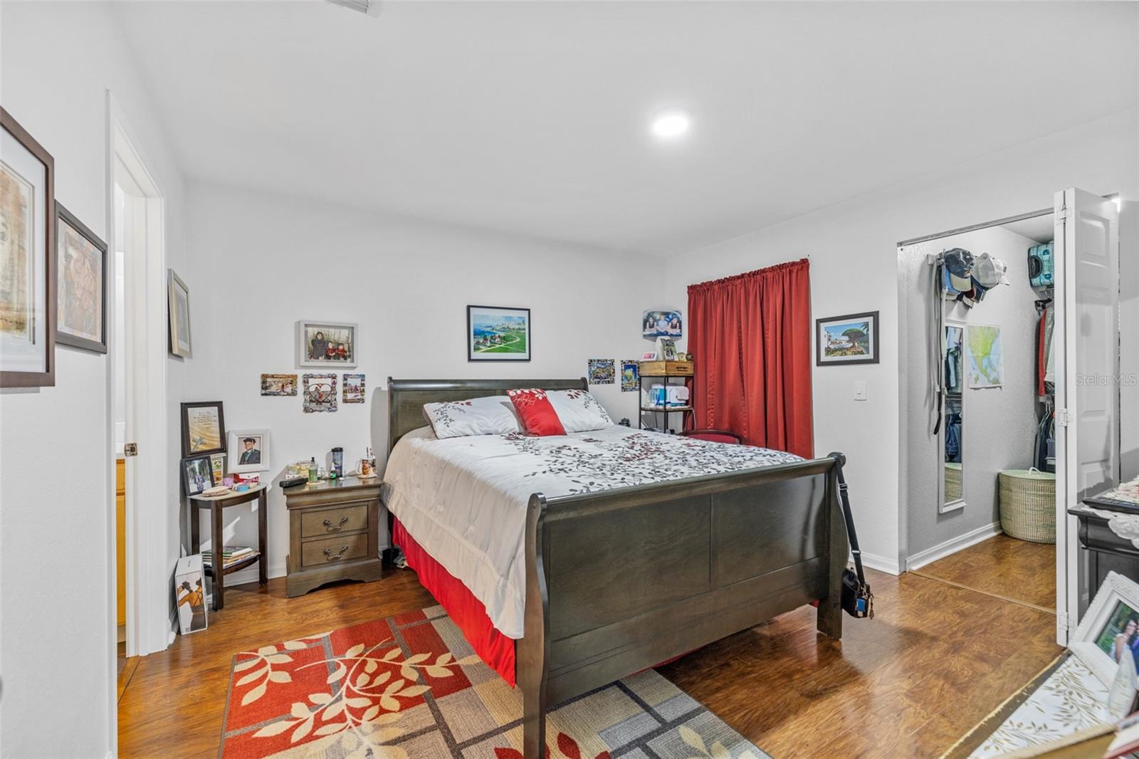 VILLAGGIO LAKES - Residential