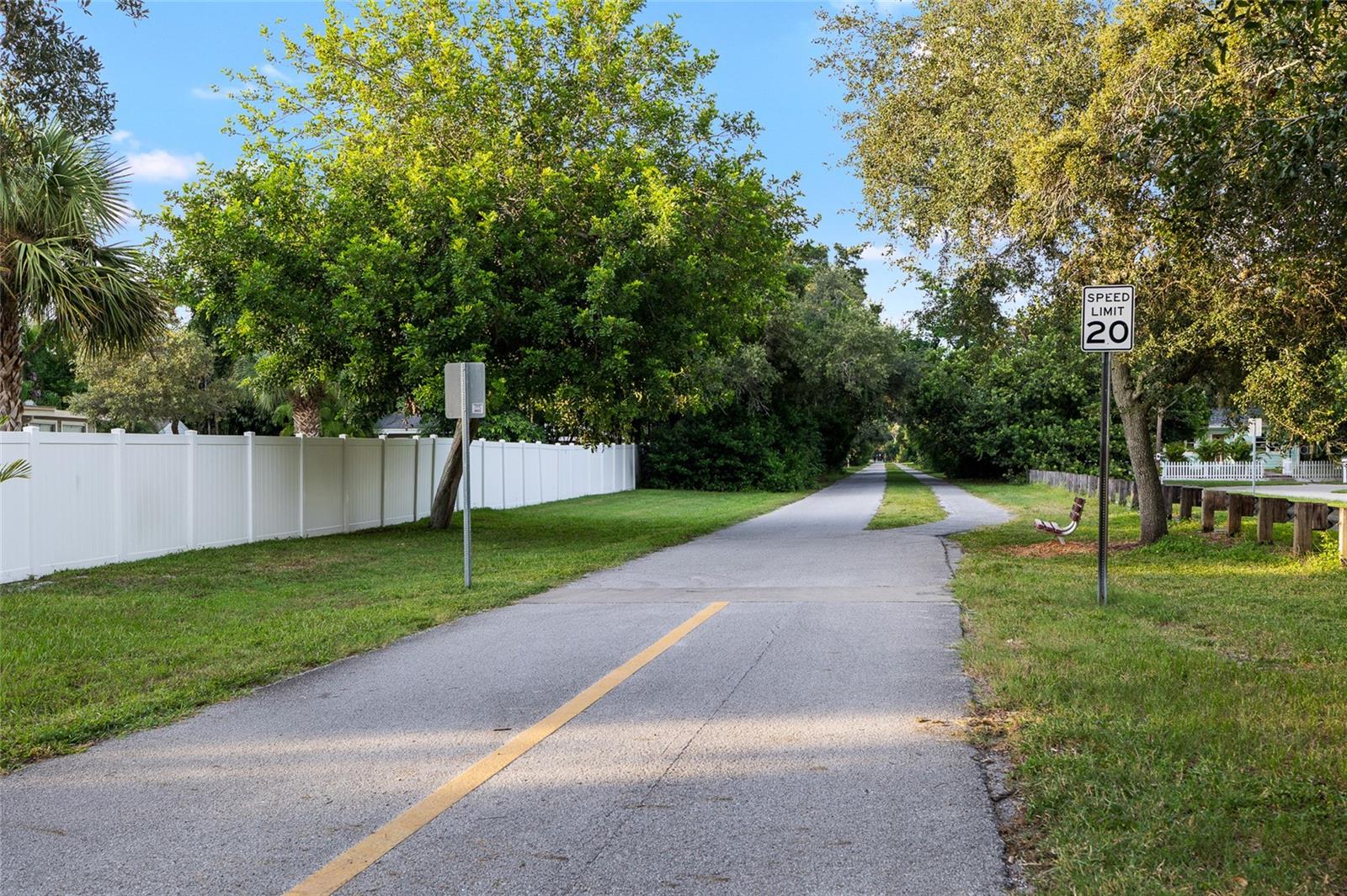 SHADOW LAWN - Residential