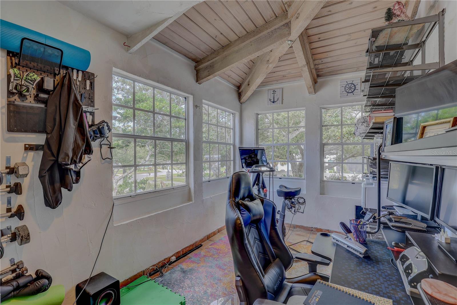 SUNSET PARK - Residential