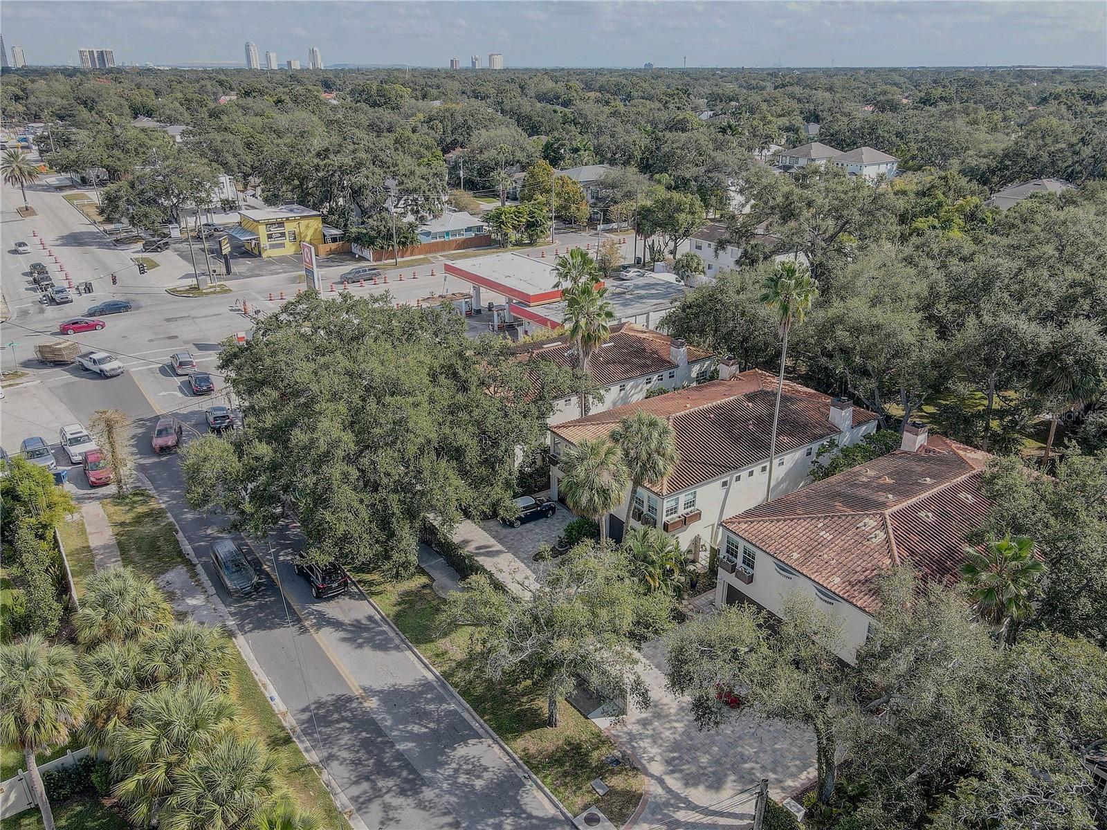 SUNSET PARK - Residential