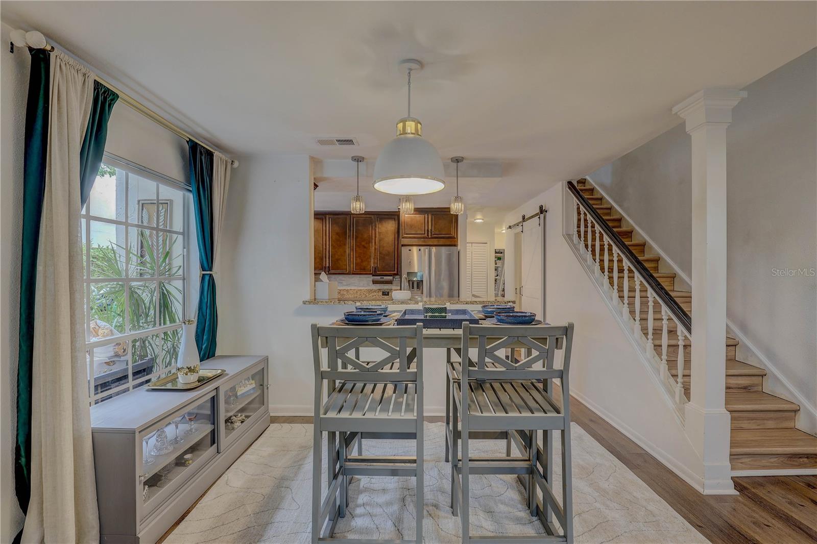 SUNSET PARK - Residential