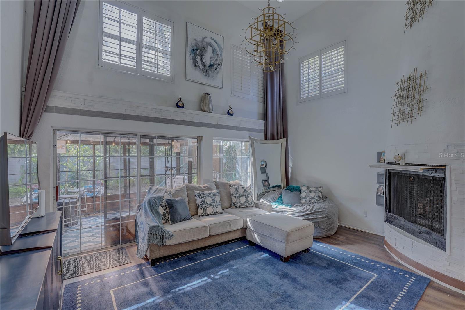 SUNSET PARK - Residential