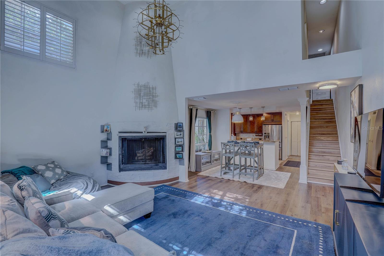 SUNSET PARK - Residential