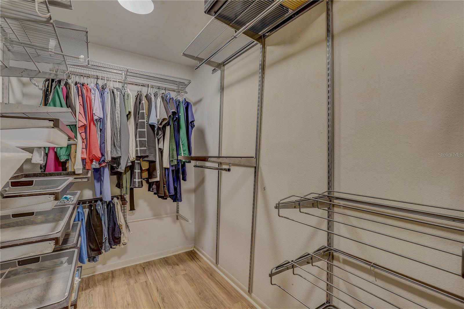 SUNSET PARK - Residential