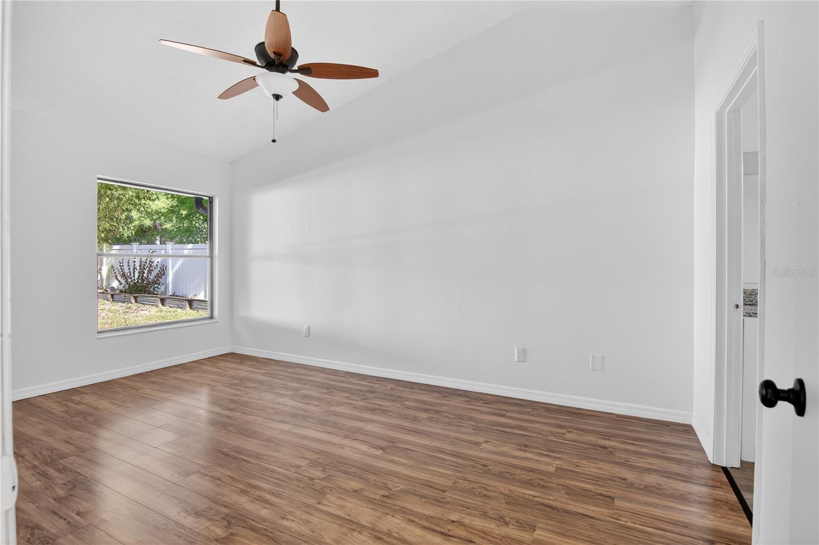 AMBER RIDGE - Residential