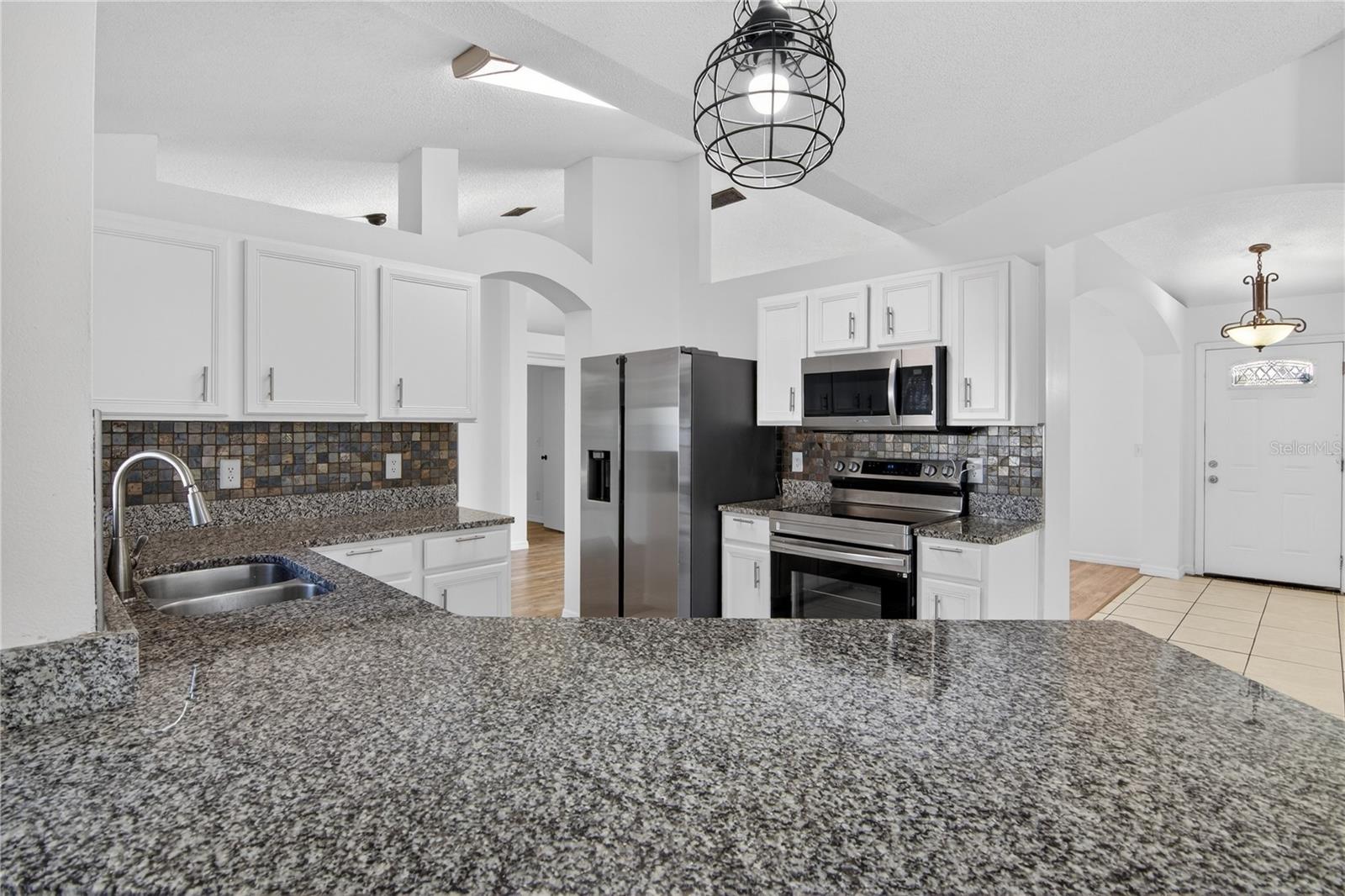 AMBER RIDGE - Residential