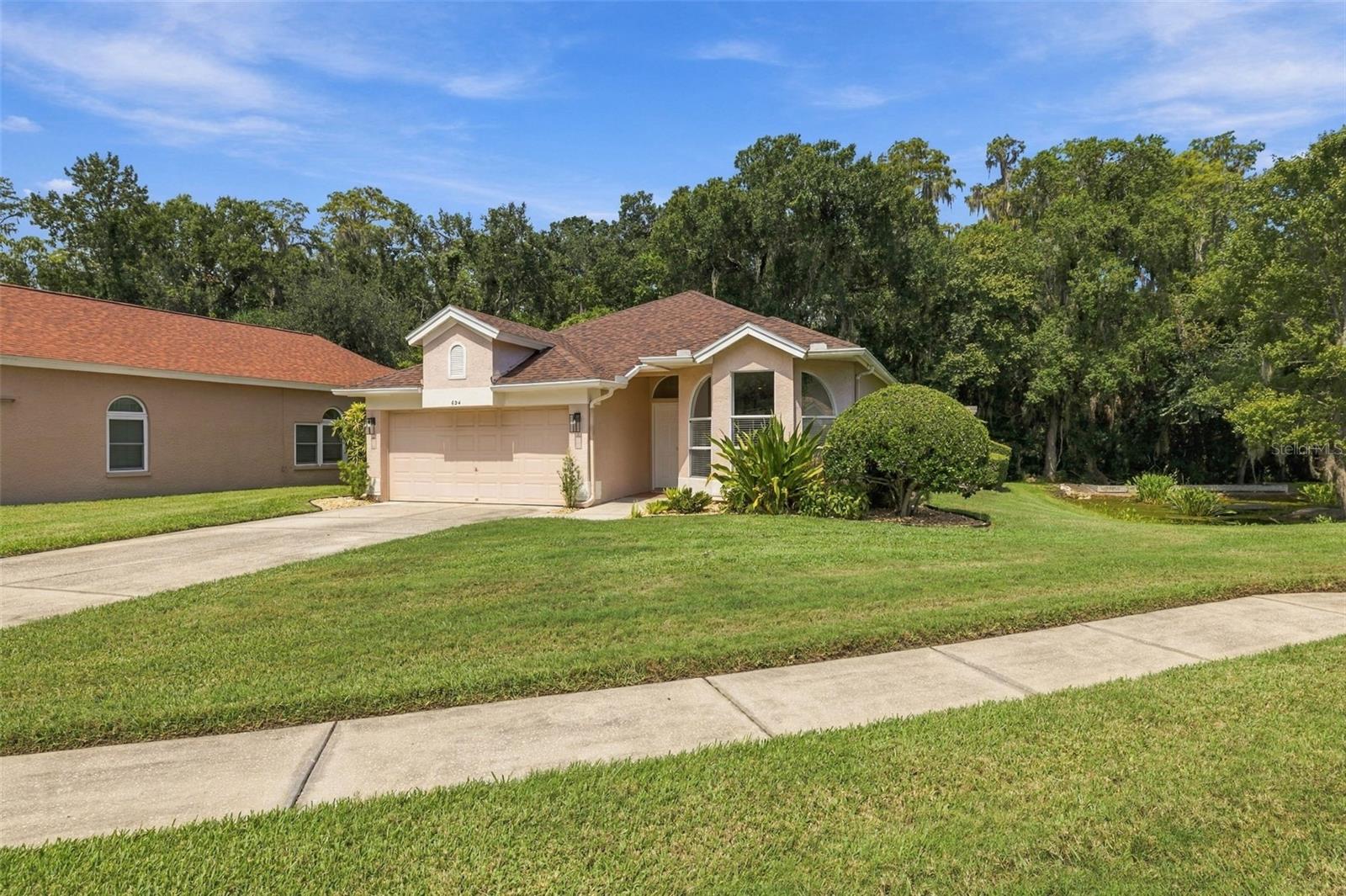 624 KINGSMILL COURT